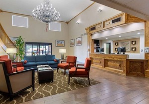 Comfort Inn & Suites Ponca City near Marland Mansion