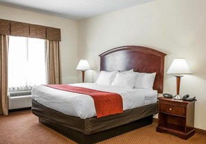 Comfort Suites Indianapolis Airport