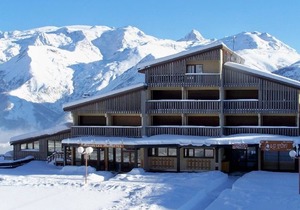 Comfortable 2-room flat at the foot of the slopes with balcony and free parking