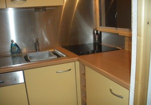 Comfortable apartment at the foot of the slopes, southern exposure, quiet .Très shops