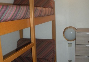 Comfortable apartment at the foot of the slopes, southern exposure, quiet .Très shops