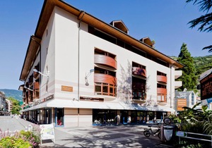 Comfortable studio with balcony, Wi-Fi and parking in Brides-les-Bains for 4 pers
