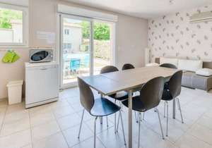 Comfortable villa with shared pool on a private domain