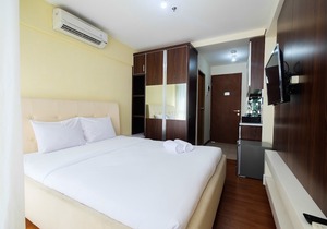 Comfy Studio Tifolia Apartment