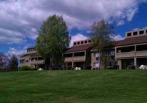 Condo ∙ 2 bedrooms ∙ 6 guests