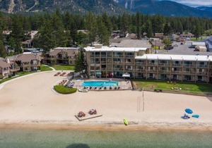 Convenient Stay! On-site Pool and Spa, Near Emerald Bay State Park!