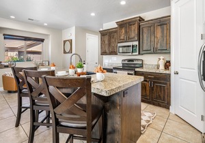 Coral Ridge 4144, Hot Tub, Bikes, Scooters, and near Coral Canyon Golf Course, SLP 12