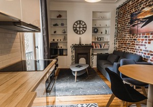 Cosy Apartment near Arc de Triomphe