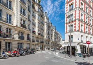 Cosy Apartment near Jardin des Plantes by GuestReady
