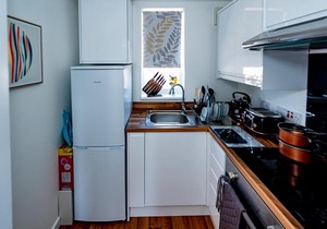 Cosy Top Floor Apartment, Fast Wifi, Filton Ave