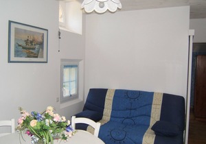 Cottage 2 to 4 people at the foot of the Black Mountain