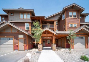 Cozens Pointe Building I Unit I201 by Stay Winter Park