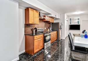 Cozy 1BD steps away from Convention Center