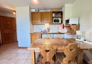Cozy apartment at the foot of the slopes with parking, for 4-6 people