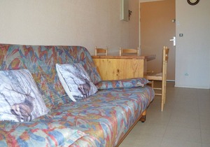 Cozy apartment for 4 with balcony and equipped kitchen