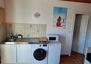 Cozy Apartment with Private Courtyard, Near Shops and Beaches in Capbreton