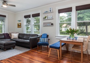 COZY BUNGALOW IN OLD NORTHEAST/DOWNTOWN