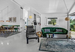 Cozy cottage overlooking water and countryside in Trend Strand.