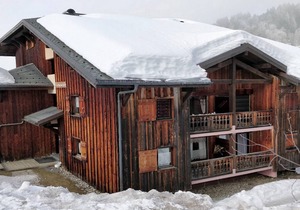 Cozy Duplex for 7 in Les Gets, Near Village Center and Slopes