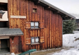 Cozy Duplex for 7 in Les Gets, Near Village Center and Slopes