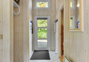 Cozy home in Augustenborg with sauna