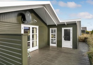 Cozy home in Frøstrup with WiFi