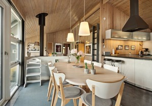 Cozy home in Juelsminde with sauna