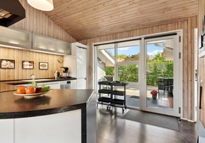 Cozy home in Juelsminde with sauna