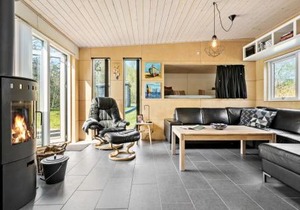 Cozy Home In Løgstør With Sauna