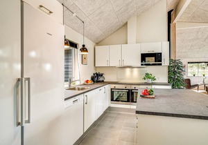 Cozy home in Nørre Nebel with sauna