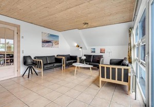 Cozy Home In Rømø With Sauna