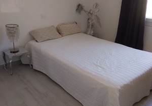 cozy new pavilion with swimming pool and submerged beach