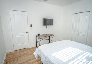 Cozy Remodeled 2br-1ba Near Downtown
