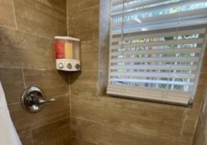 Cozy studio with private patio. Heart of Miami