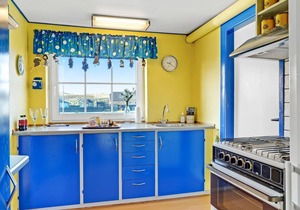 Cozy summer house very close to the North Sea coast.