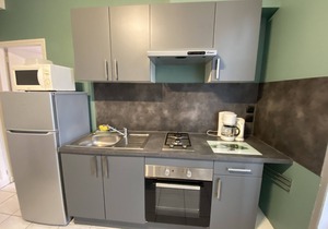 *Cozy T2 in Central La Roche-Posay w/Wi-Fi, Balcony & Close to Thermes*