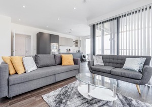 CROYDON DELUXE APARTMENT*****