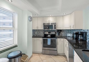 Crystal Sands Tower Unit 805 - Beachfront
