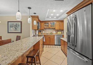 Crystal Sands Tower Unit 1004 - Beachfront