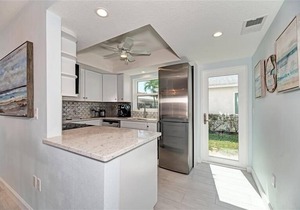 Crystal Sands Villa 12 - Private Beach