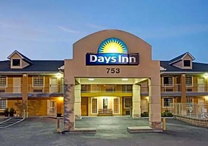 Days Inn by Wyndham Marietta White Water