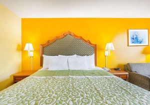 Days Inn by Wyndham Jacksonville