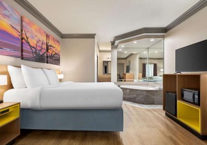 Days Inn by Wyndham Kingsland GA