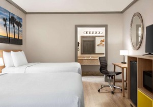 Days Inn by Wyndham Kingsland GA