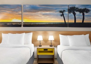 Days Inn by Wyndham Kingsland GA