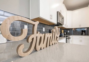 Dazzing 9BR/Pool/Spa/Free Waterpark (9030SD)