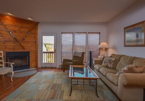 Deep Creek Village 20: Spacious Townhome Across from Wisp Resort