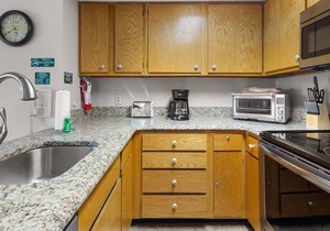 Deer Ridge D201 | Fireplace, Balcony, Resort Pool
