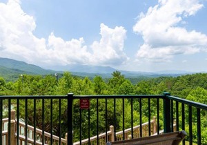 Deer Ridge Mountain Resort E108