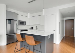 Deluxe Downtown 1BR w/Gym & W/D, near South Station, by Blueground